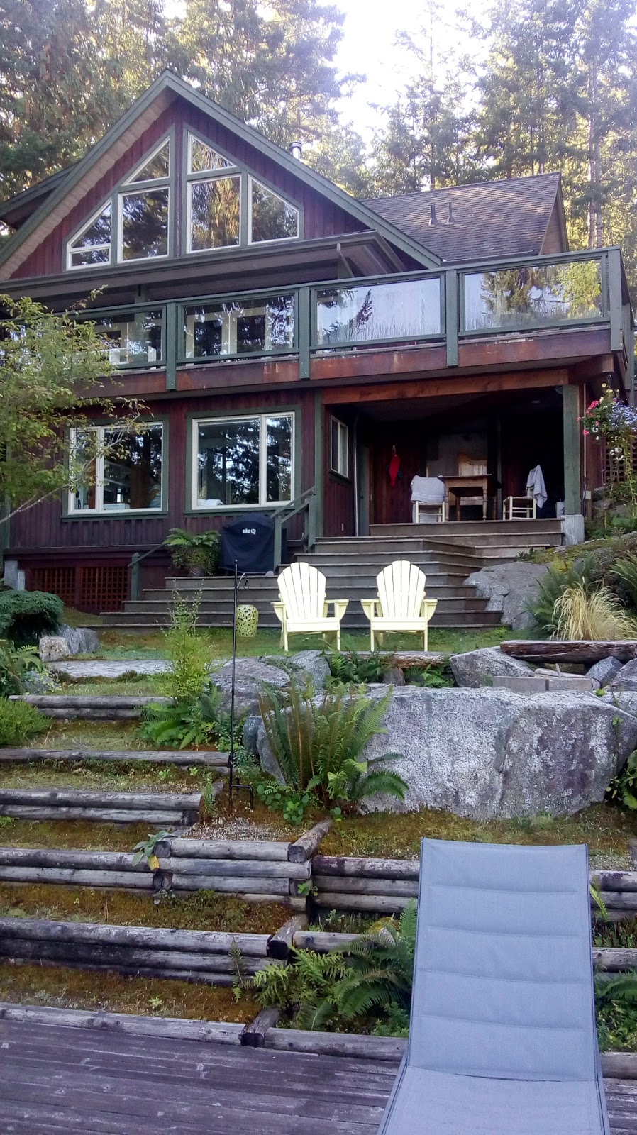 Seastone at Sandy Hook | 6157 Coracle Dr, Sechelt, BC V0N 3A4, Canada | Phone: (604) 885-7196