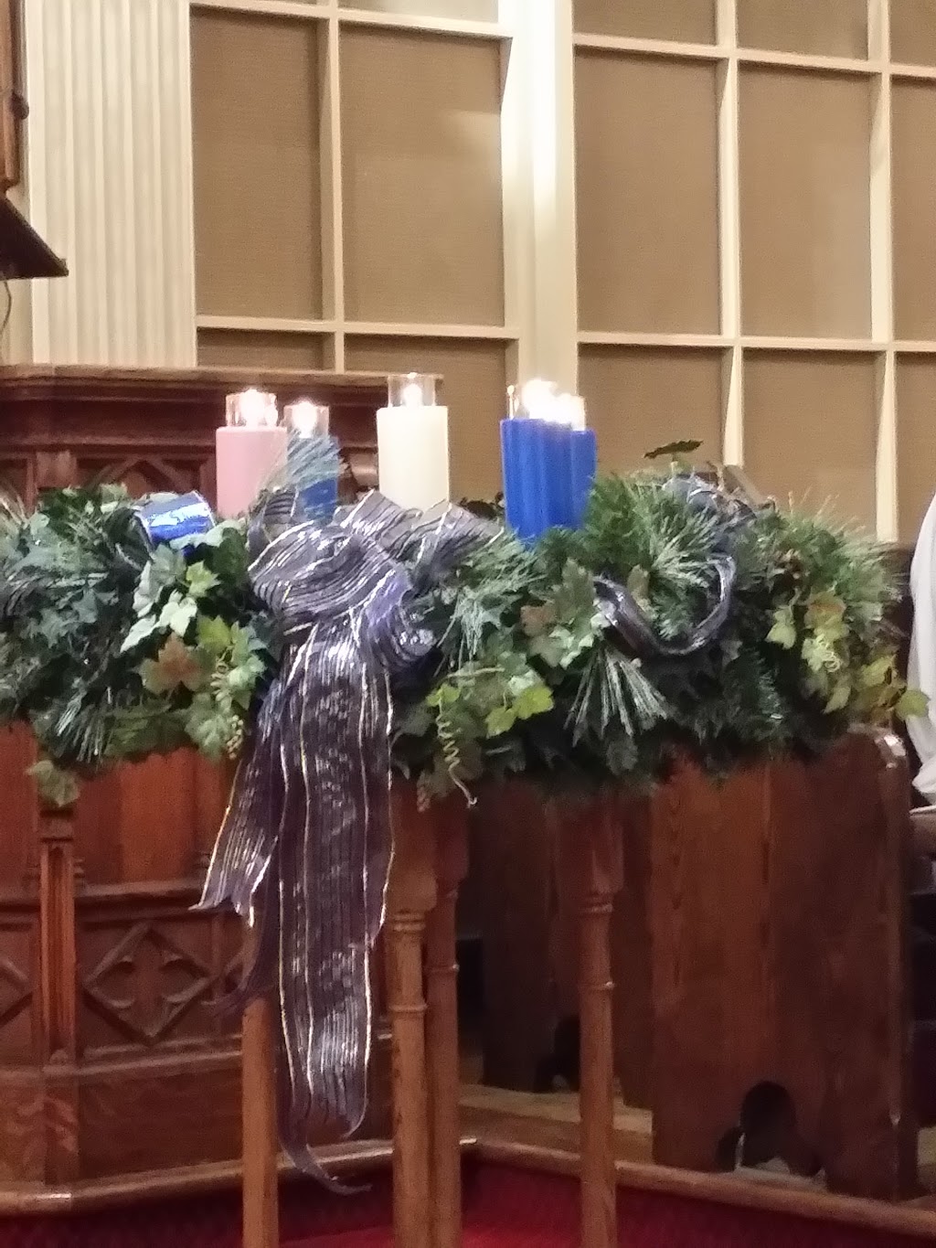 Holy Trinity | 140 Brooke St, Thornhill, ON L4J 1C8, Canada | Phone: (905) 889-5931