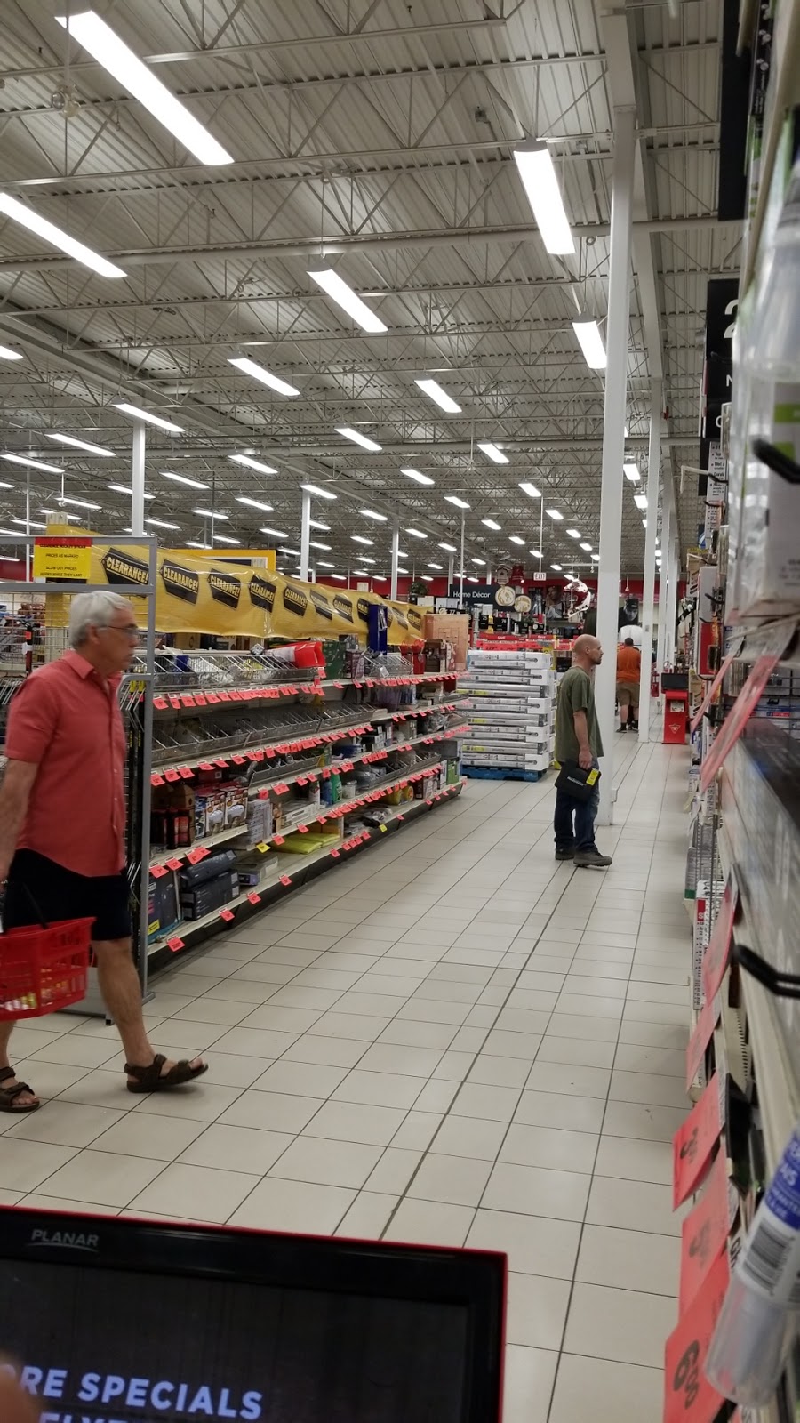 Canadian Tire | 1655 Leckie Rd, Kelowna, BC V1X 6E4, Canada | Phone: (250) 860-5744