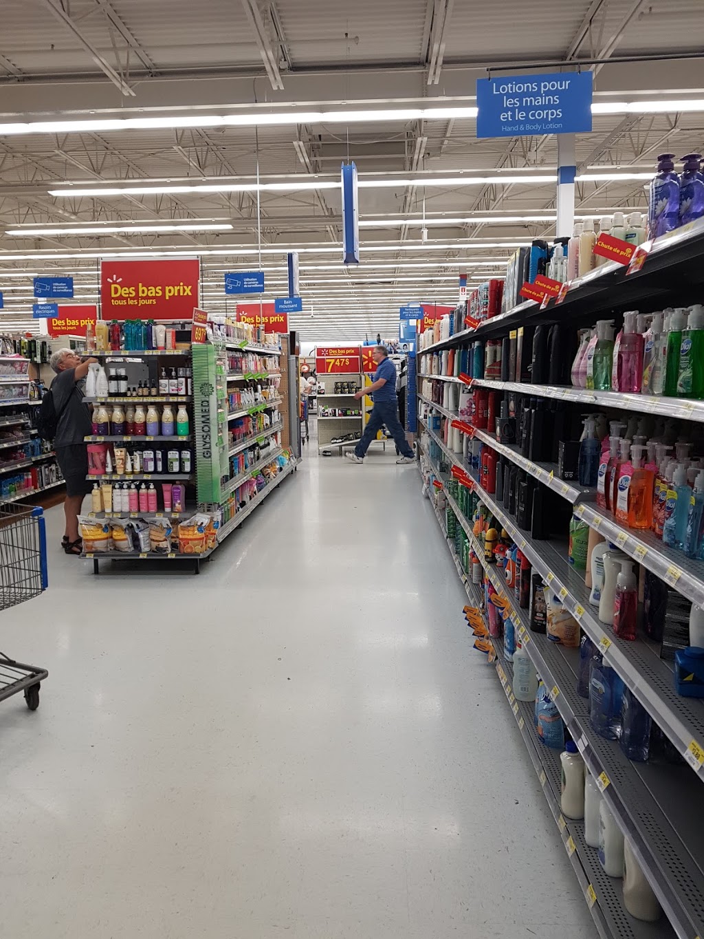Walmart Supercentre | 17 000, Route Transcanadienne, Kirkland, QC H9J 2M5, Canada | Phone: (514) 695-3040