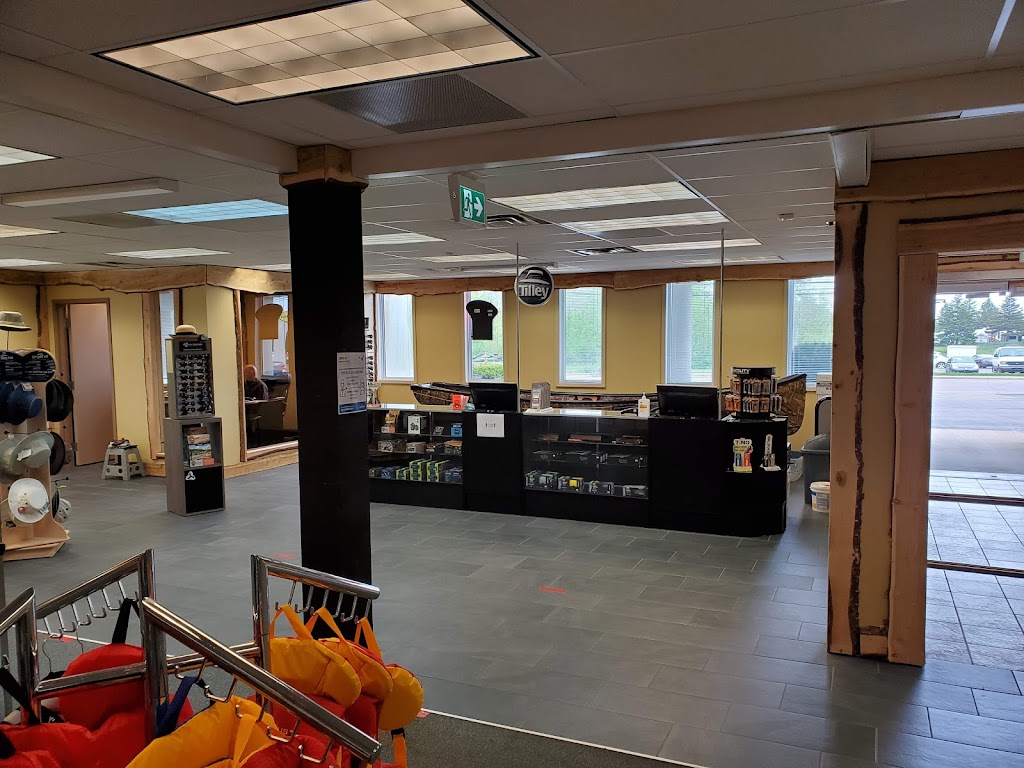 East Coast Wilderness | 507 Main St, Shediac, NB E4P 2C5, Canada | Phone: (506) 961-1326