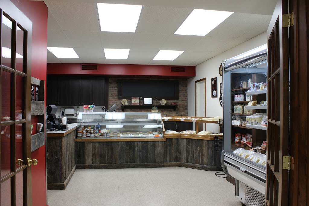 Fromagerie Victoria | 101 Rue de Laqueduc, Victoriaville, QC G6P 1M2, Canada | Phone: (819) 752-6821