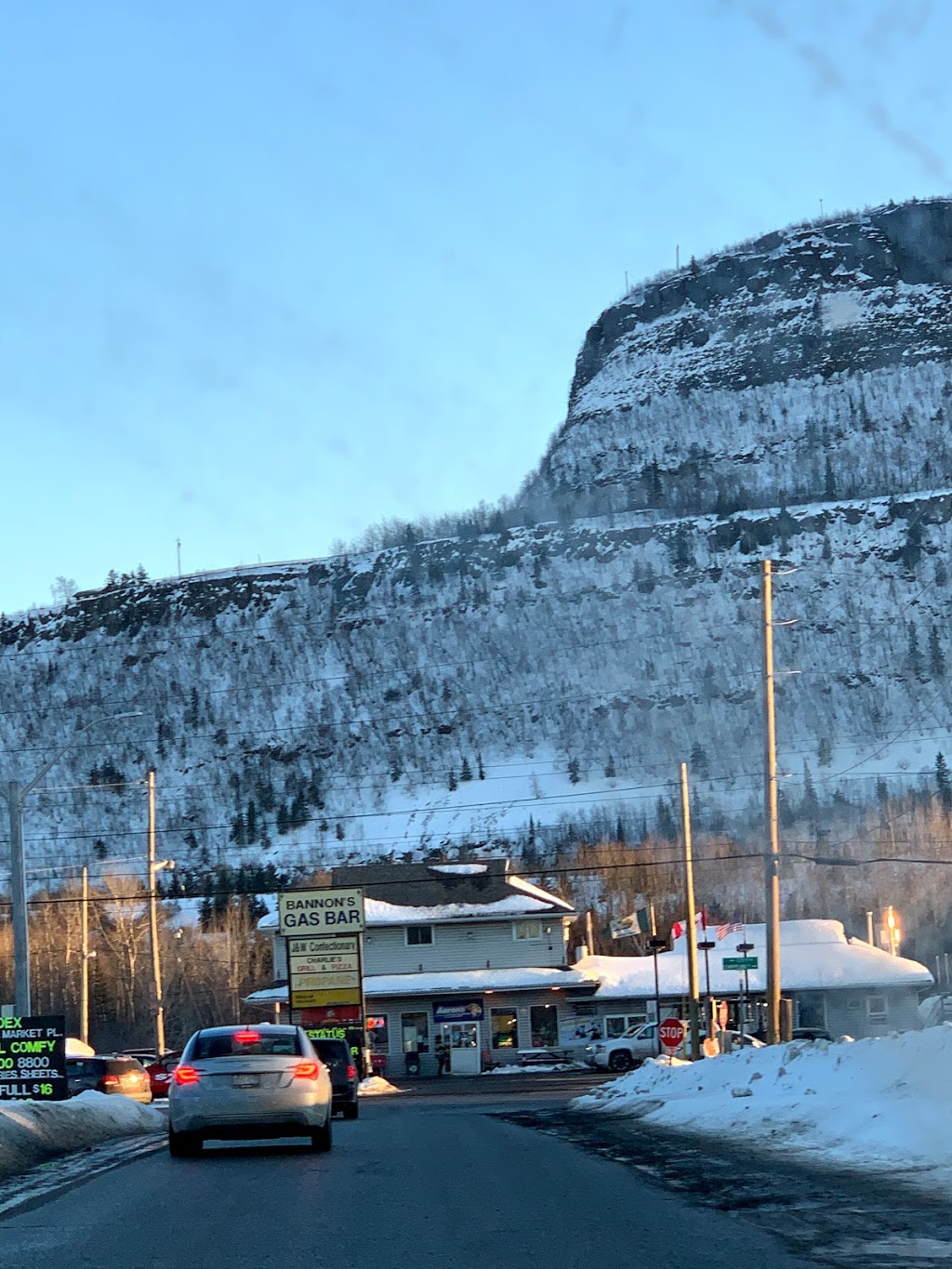 Bannons Gas Bar | 800 City Rd, Fort William First Nation, ON P7J 1K4, Canada | Phone: (807) 626-9821