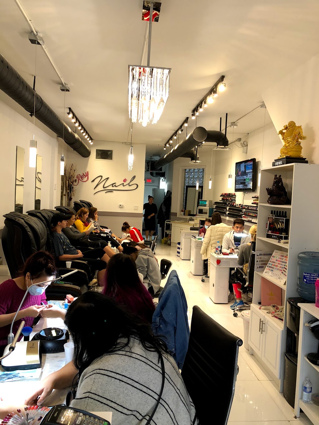Rosy Nails | 395 Danforth Ave, Toronto, ON M4K 1P1, Canada | Phone: (416) 792-9229