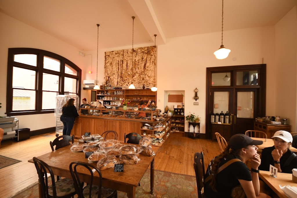 Annapolis Royal Farmers & Traders Market | St George St, Annapolis Royal, NS B0S 1A0, Canada | Phone: (416) 799-5273