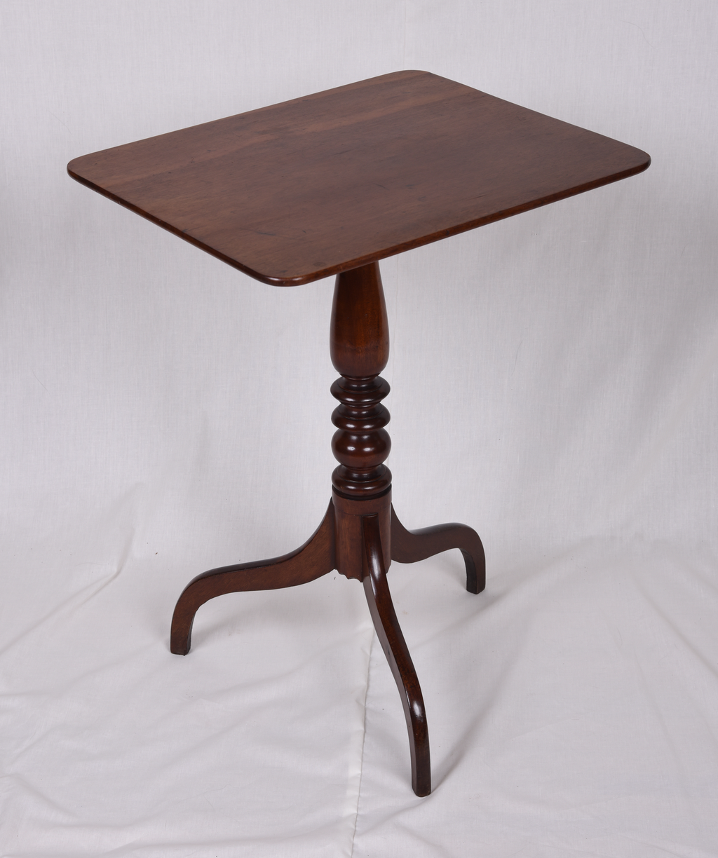 J Taylor Antiques Ltd | 167 William St, Brantford, ON N3T 3L4, Canada | Phone: (905) 521-6844