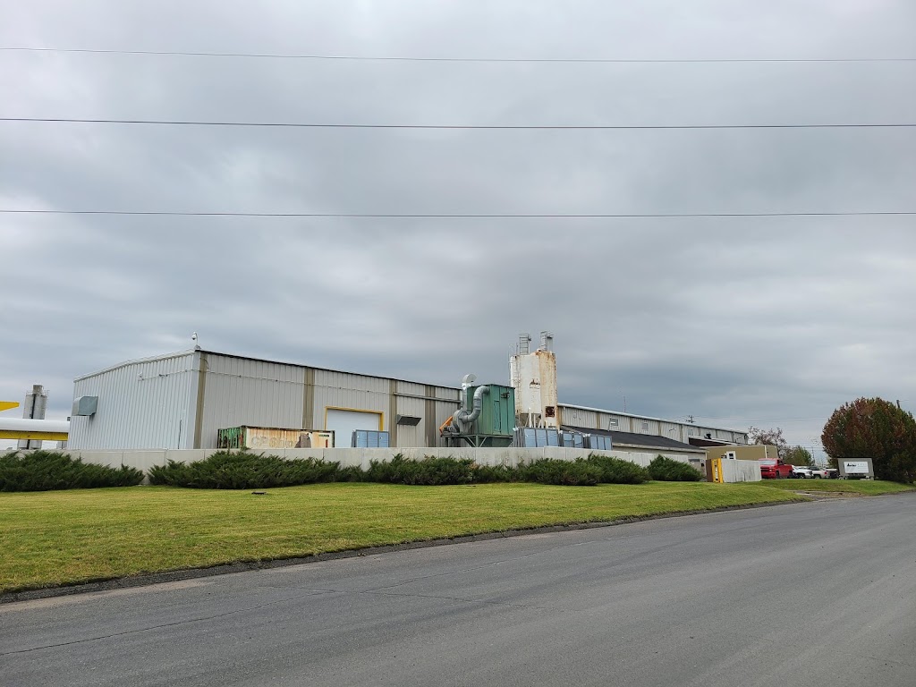 Bétons Préfabriqués Du Lac Inc | 890 Rue des Pins O, Alma, QC G8B 7R3, Canada | Phone: (418) 668-6161
