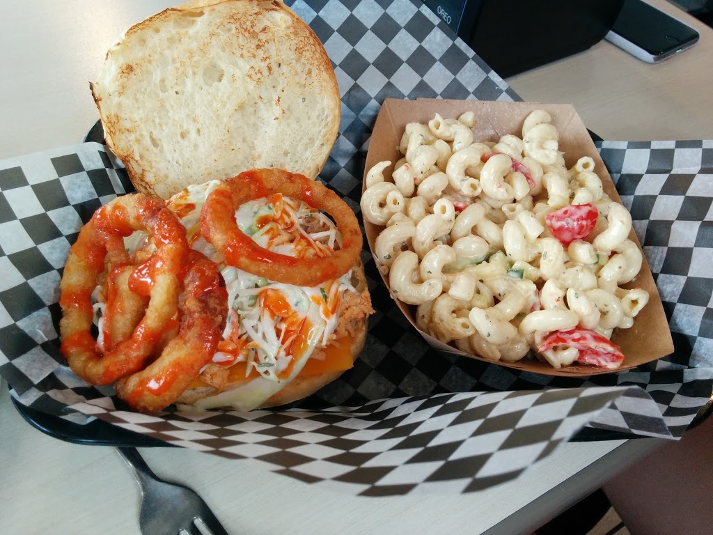 Off the Grill | 392 Pleasant St, Dartmouth, NS B2Y 3S5, Canada | Phone: (902) 404-5400