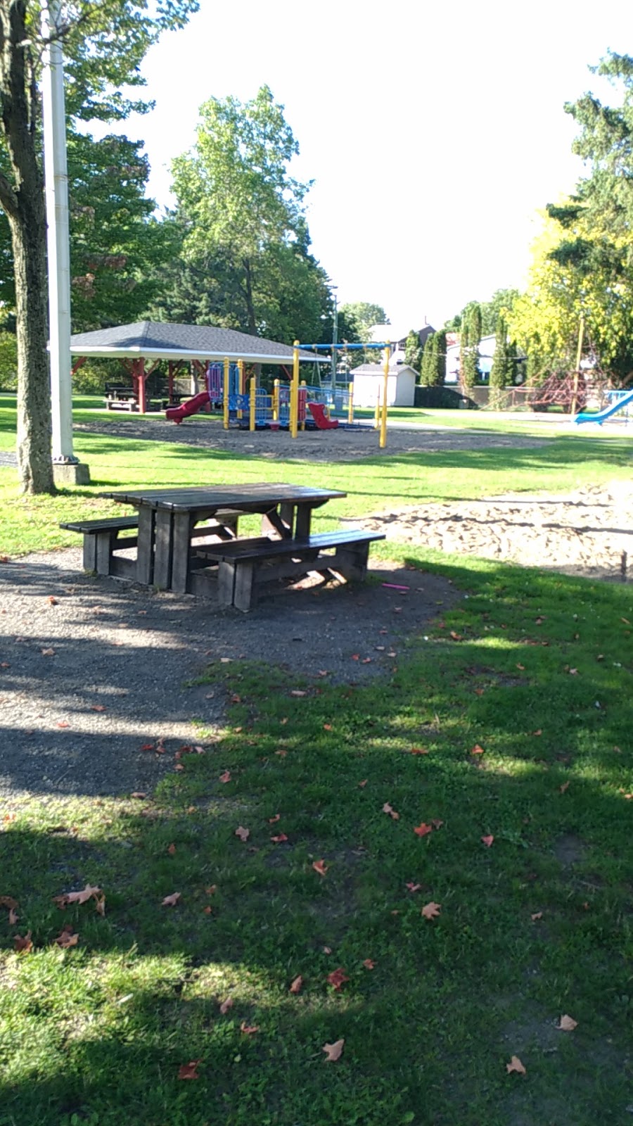 Parc Laurence | Rue Laurence, Coaticook, QC J1A 0A7, Canada | Phone: (819) 849-2721