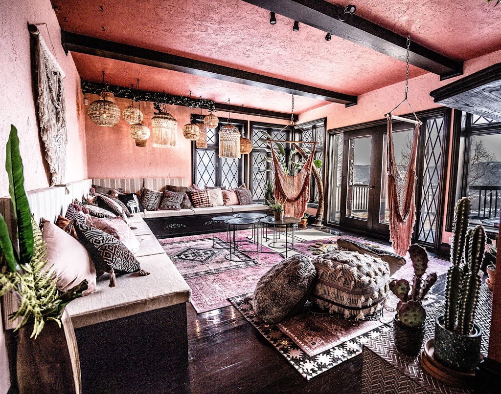 Rose & Chocolat | 1010 Rue Des Tournesol, Sainte-Adèle, QC J8B 1S3, Canada | Phone: (514) 797-9507