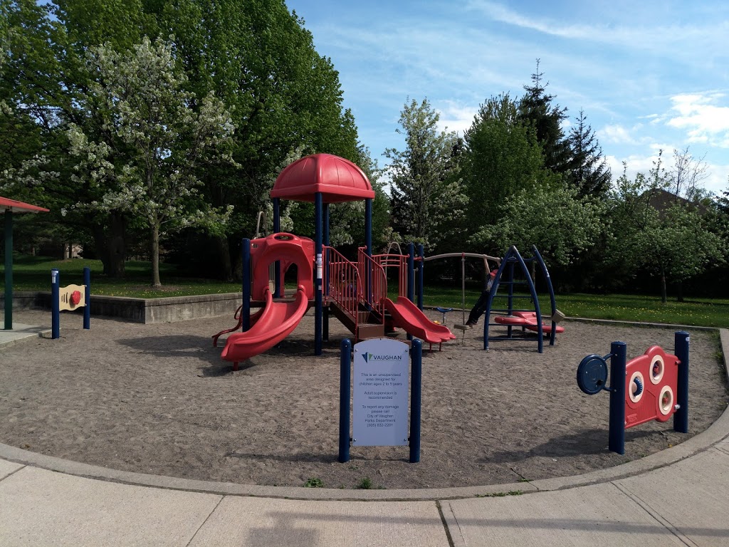 Maple Airport Park | 121 Avro Rd, Maple, ON L6A 1Y2, Canada | Phone: (905) 832-2281
