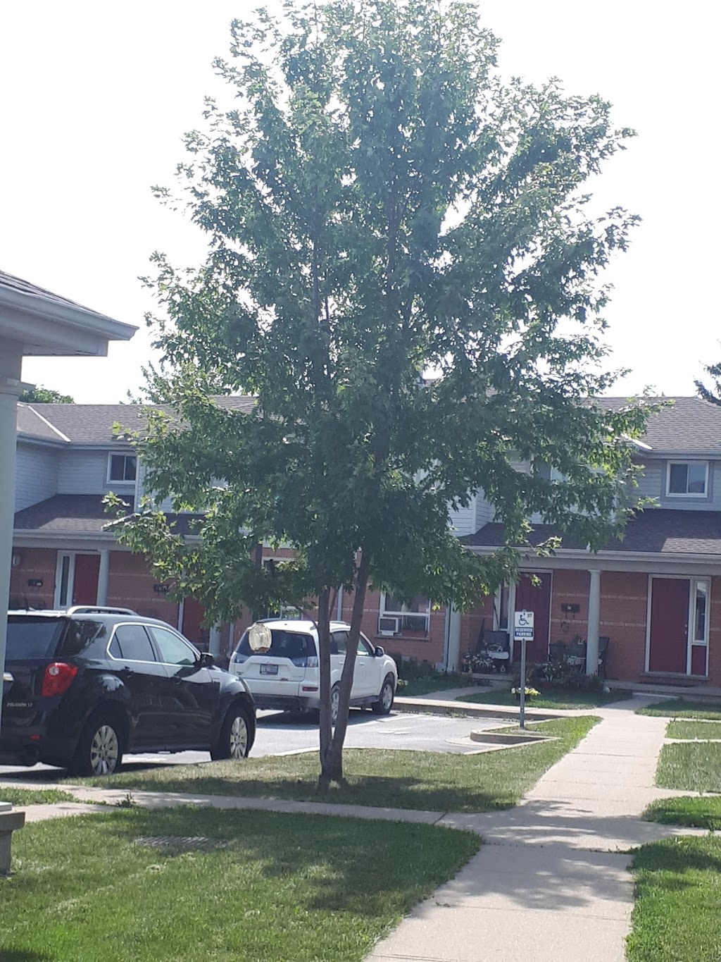 Faethorne Place | 1240 Afton Dr #111, Sarnia, ON N7S 6J8, Canada | Phone: (519) 344-5926