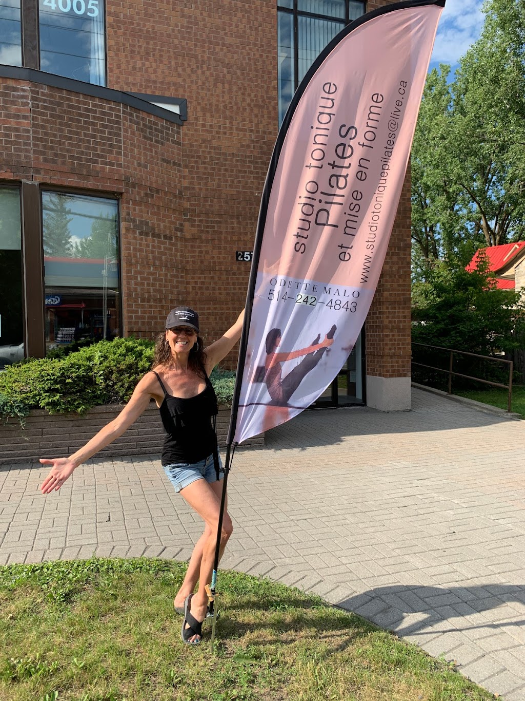 Studio Tonic Pilates And Setting En Forme | 257 Bd Sainte-Rose local 010, Laval, QC H7L 1M1, Canada | Phone: (514) 242-4843