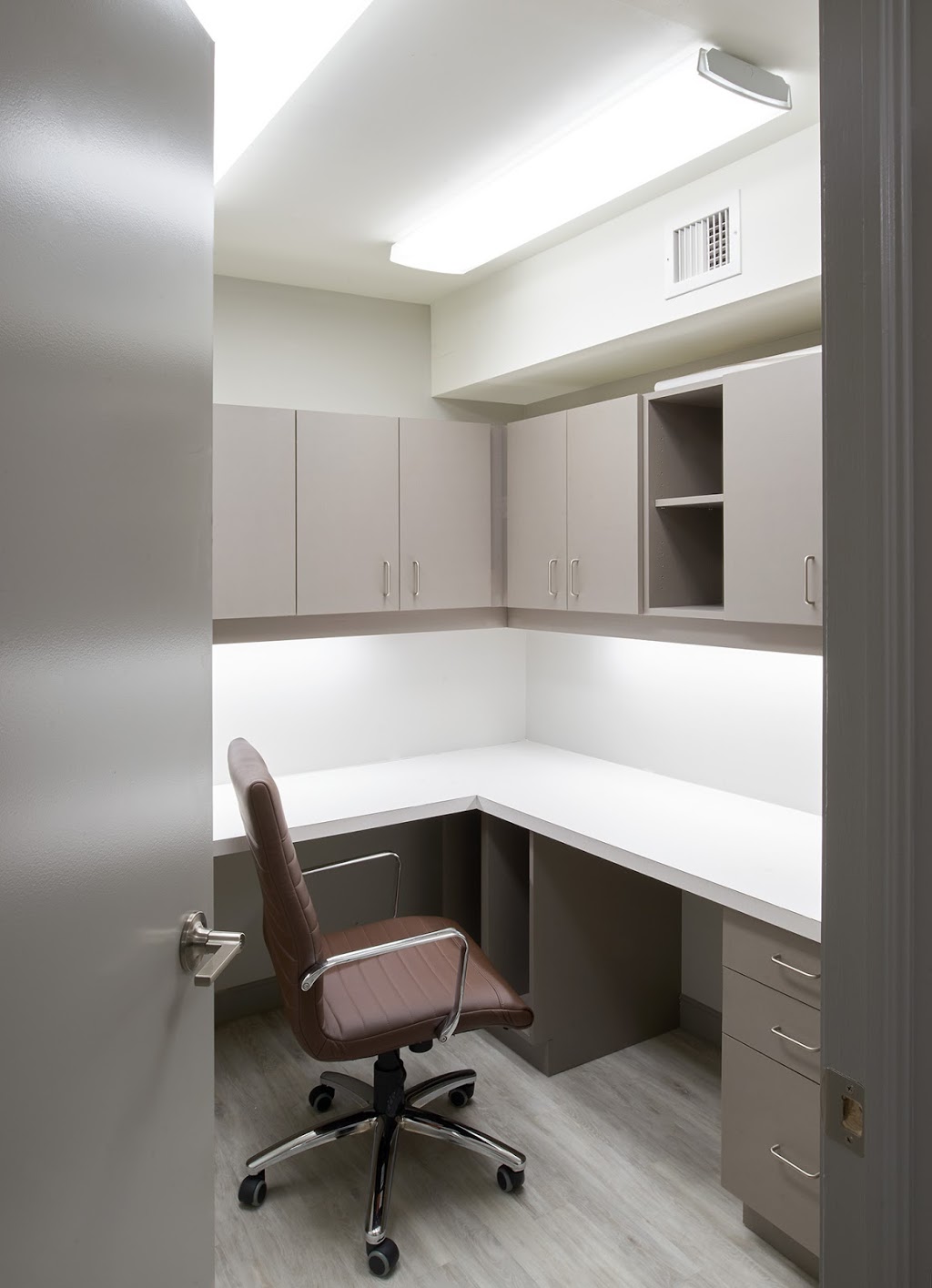 Caledonia Dentist | Caledonia Smiles | 232 Argyle St S, Caledonia, ON N3W 1K8, Canada | Phone: (289) 757-0050