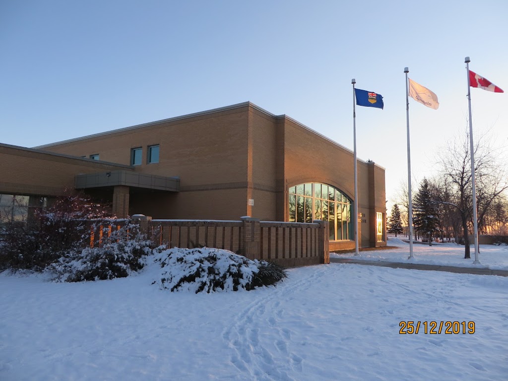 Claresholm Aquatic Centre | 212 Fairway Drive West, Claresholm, AB T0L 0T0, Canada | Phone: (403) 625-2172