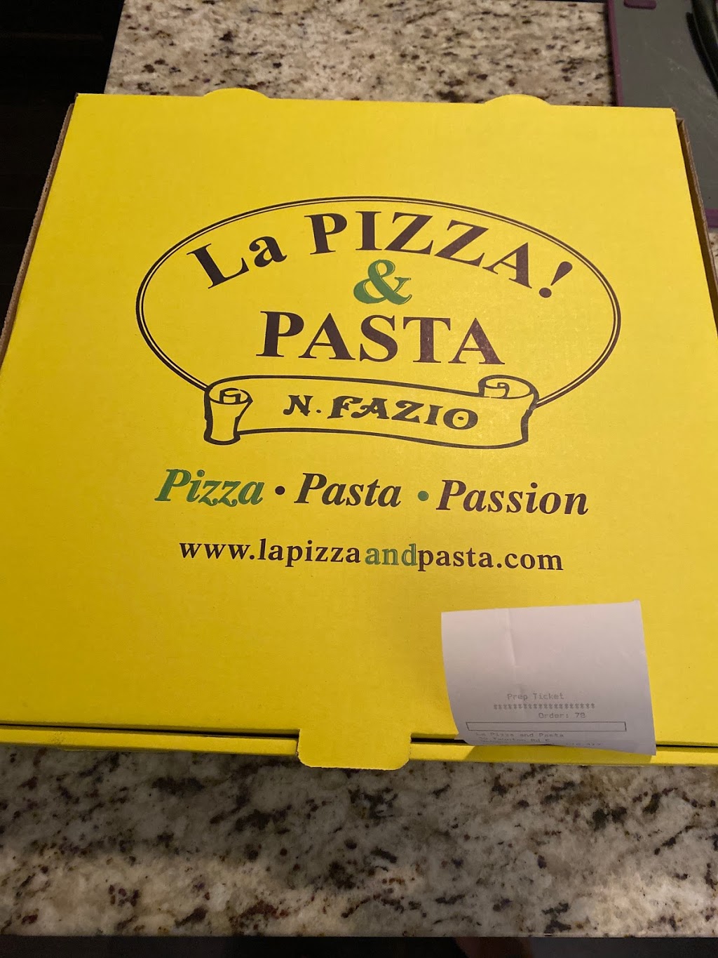 La Pizza & Pasta | 30 Taunton Rd E, Oshawa, ON L1G 3T7, Canada | Phone: (905) 725-5100