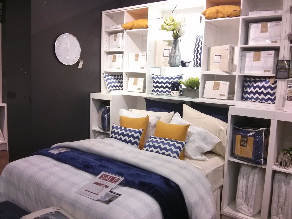 Linen Chest | 5800 McLaughlin Rd Unit C, Mississauga, ON L5R 4B7, Canada | Phone: (905) 502-5399
