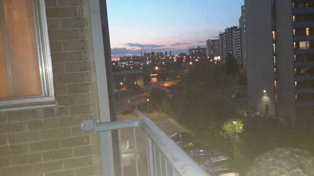 Firgrove Public School 270 Firgrove Crescent, North York, ON M3N 1K8