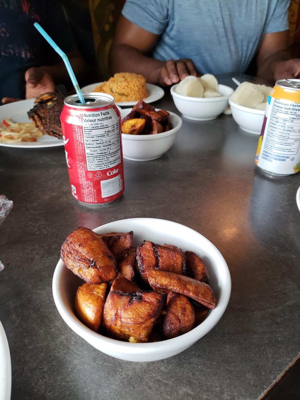Karibu Grill & Lounge | 5320 8 Ave SE, Calgary, AB T2A 3P5, Canada | Phone: (403) 475-1251