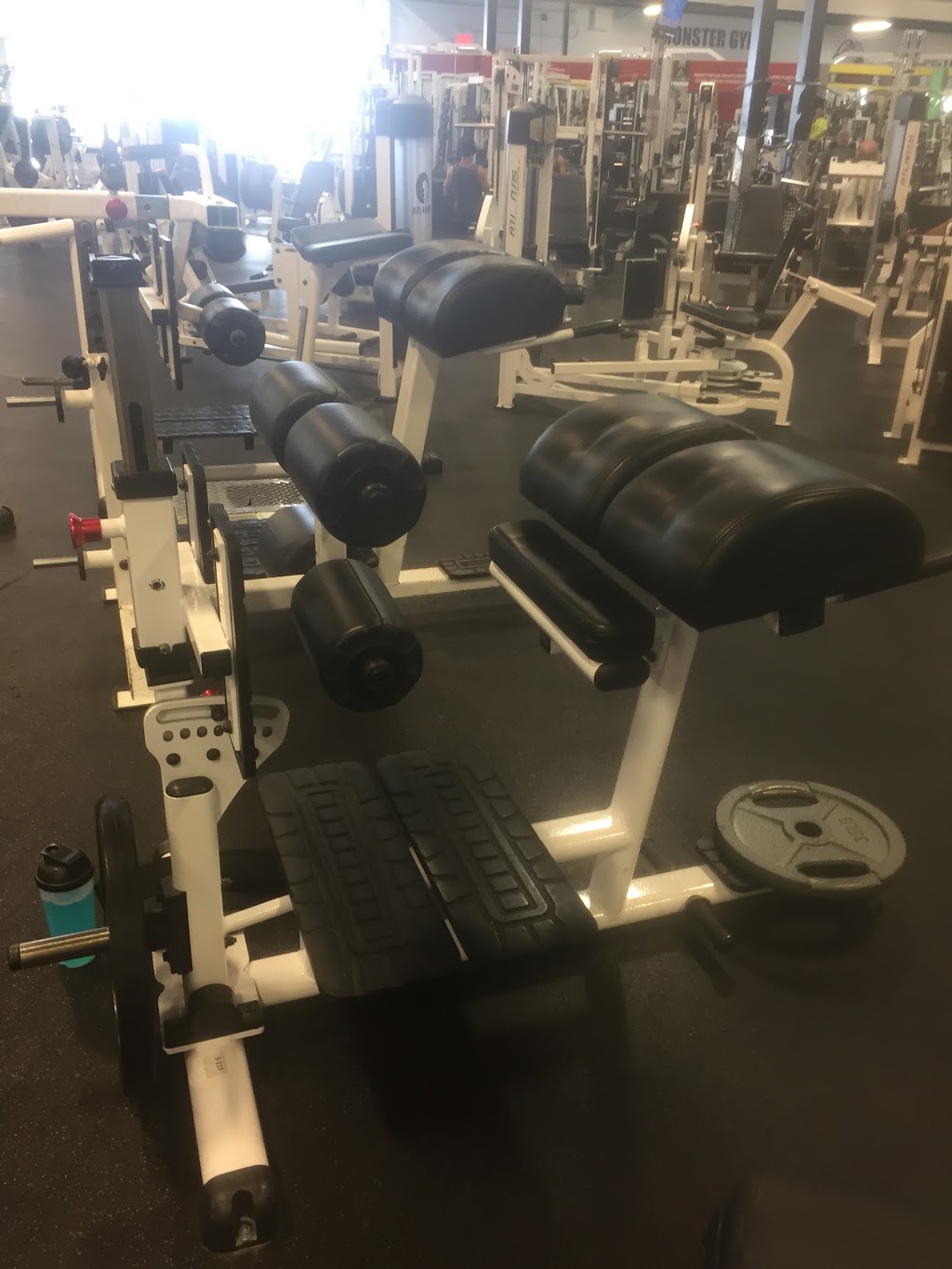 Monster Gym | 2101 Rte Transcanadienne, Dorval, QC H9P 1J1, Canada | Phone: (514) 421-0014