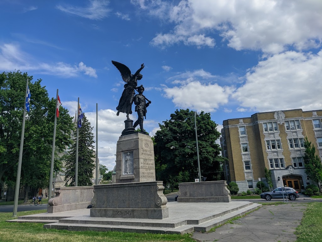 City of Westmount Cenotaph | 4337 Rue Sherbrooke O, Westmount, QC H3Z, Canada | Phone: (514) 989-5200