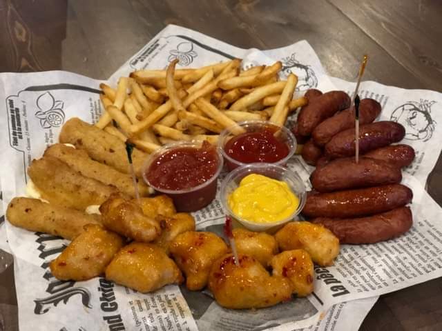 Doolys Valleyfield | 30 Av du Centenaire suite 220, Salaberry-de-Valleyfield, QC J6S 3L6, Canada | Phone: (450) 377-2755