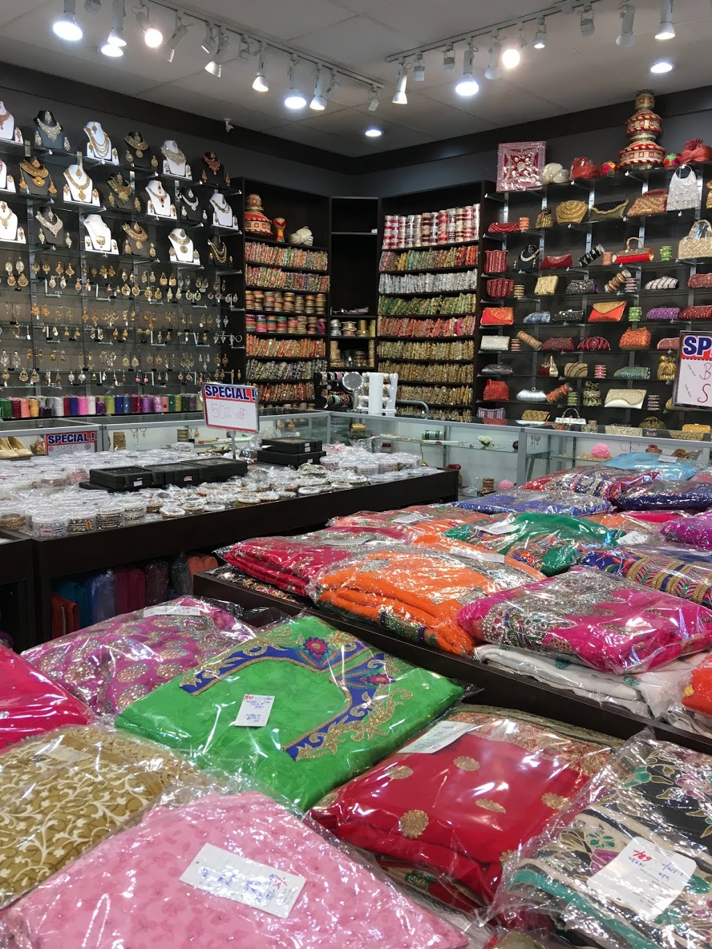 Deepali Fashions | 1503 Lakewood Rd W Northwest, Edmonton, AB T6K 3S4, Canada | Phone: (780) 462-9254