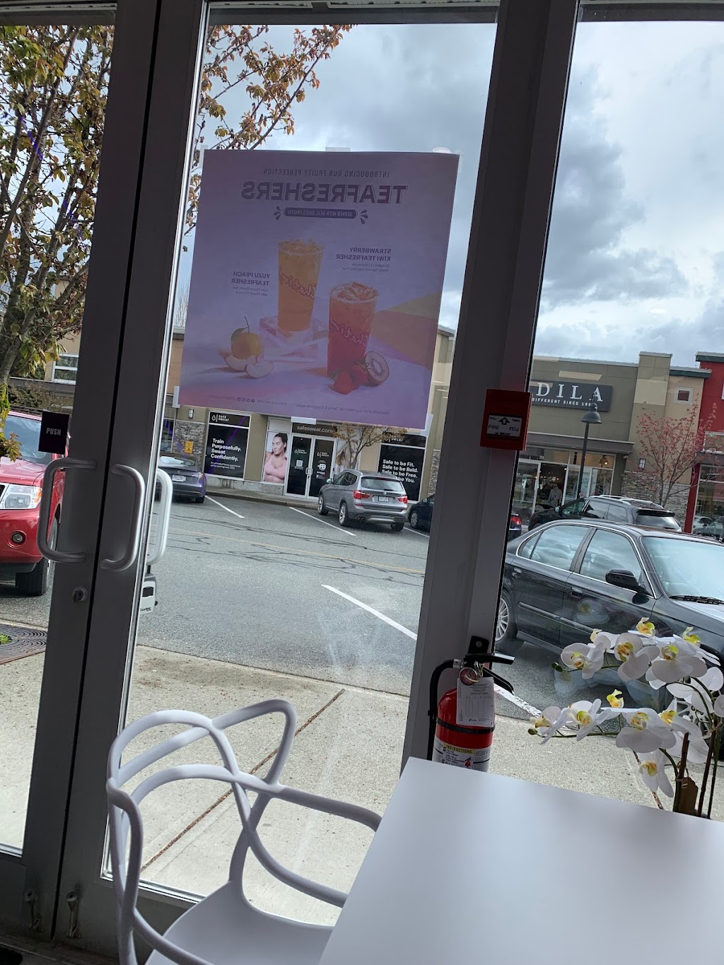 Chatime Grandview Corners | 2443 161a St, Surrey, BC V3Z 0M6, Canada | Phone: (604) 283-8550