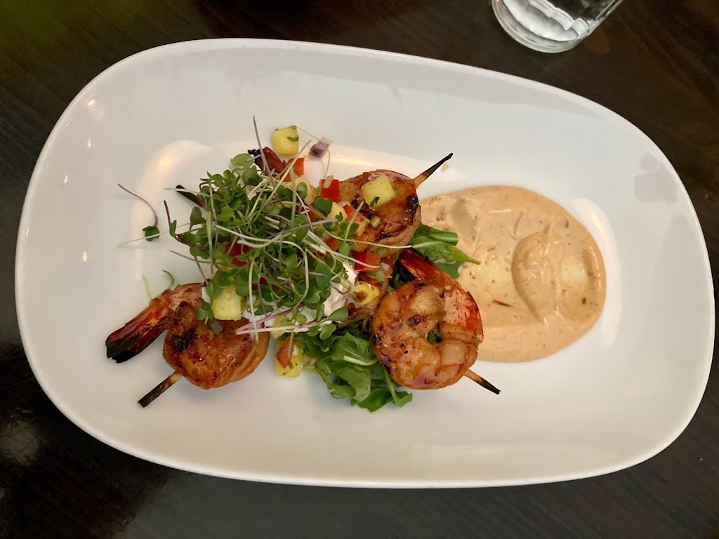 Avenue Bistro | 2064 Comox Ave, Comox, BC V9M 1P8, Canada | Phone: (250) 890-9200