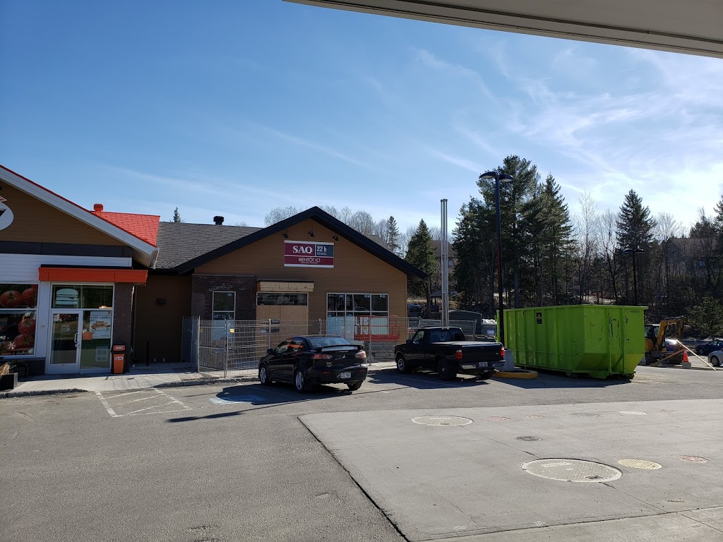 Shell | 700 Chemin Jean-Adam, Saint-Sauveur, QC J0R 1R3, Canada | Phone: (450) 227-5153