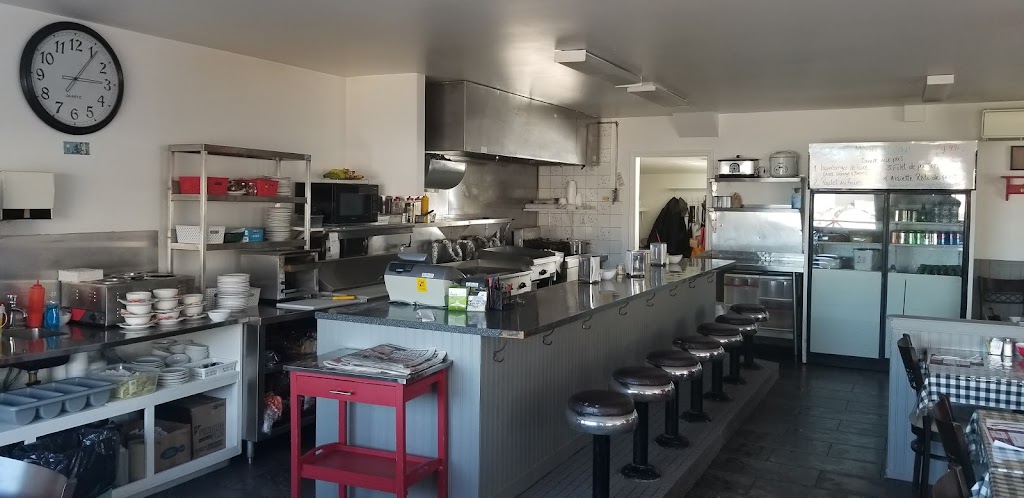 Restaurant Chez Pierro | 601 Rue de Martigny O, Saint-Jérôme, QC J5L 1Z6, Canada | Phone: (450) 560-9812