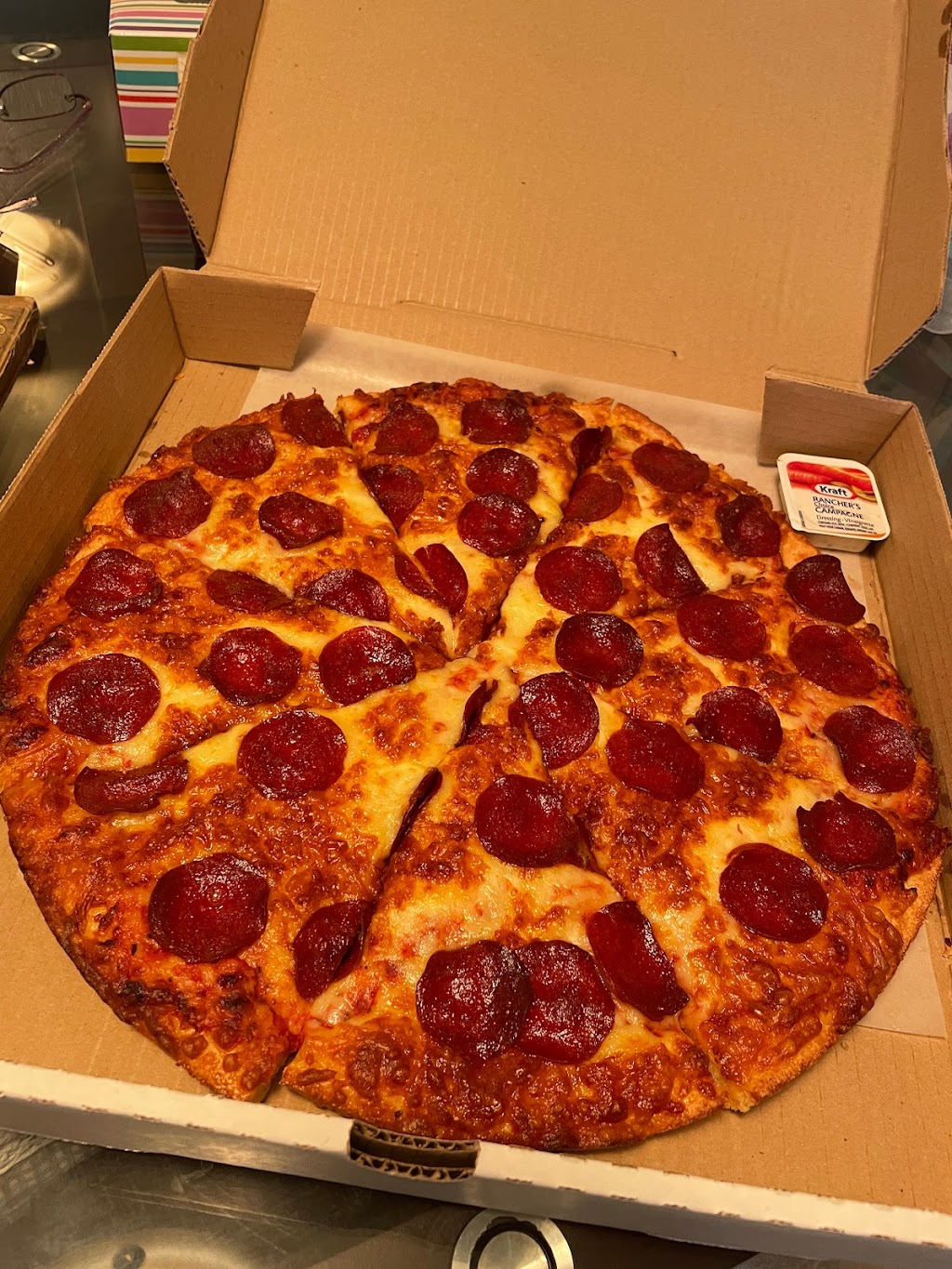 Pepperazzi Pizza n Kitchen | 6440 Main St, Vancouver, BC V5W 2V4, Canada | Phone: (604) 301-0009