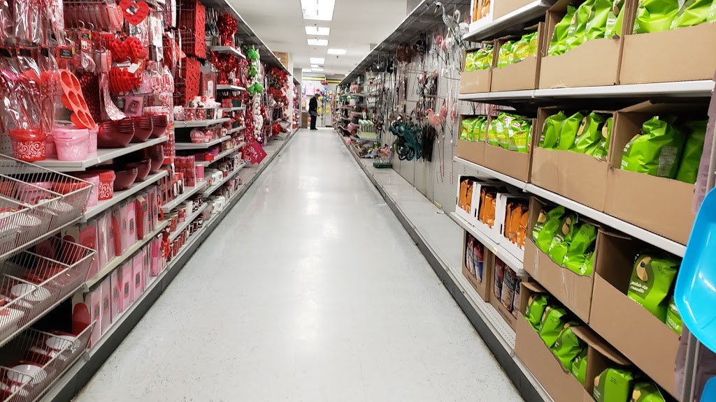 Dollarama | 50 Tacoma Dr, Dartmouth, NS B2W 3E5, Canada | Phone: (902) 434-5499