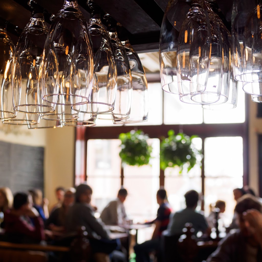 Le Projet | 399 Rue Saint-Jean, Québec, QC G1R 1N8, Canada | Phone: (418) 914-5322