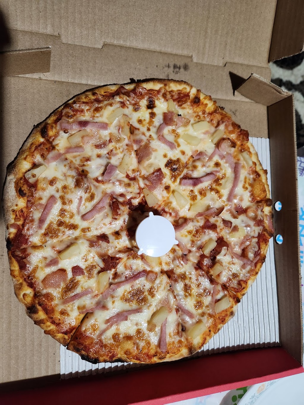Mammas Pizza | 1965 Cottrelle Blvd Unit C-06, Brampton, ON L6P 2Z8, Canada | Phone: (905) 913-4500
