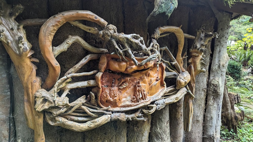 West Coast Chainsaw Artist | 4010 Forbidden Plateau Rd, Courtenay, BC B9J 1P9, Canada | Phone: (778) 992-1032