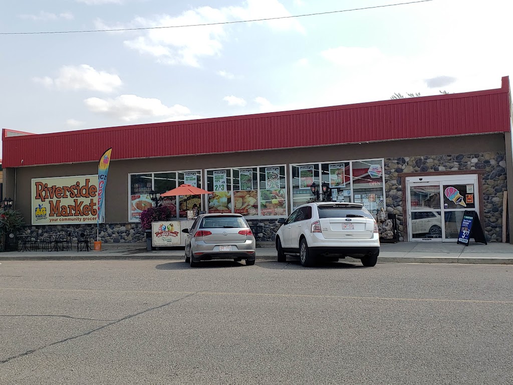 Riverside Market | 116 Centre Ave NE, Milk River, AB T0K 1M0, Canada | Phone: (403) 647-3970