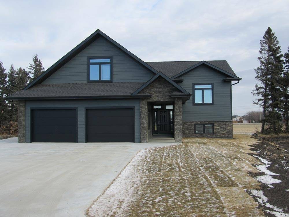 Sunvalley Cabinets & Construction (Manufacturing facility) | Box 225, RR1, Winkler, MB R6W 4A1, Canada | Phone: (204) 325-5420