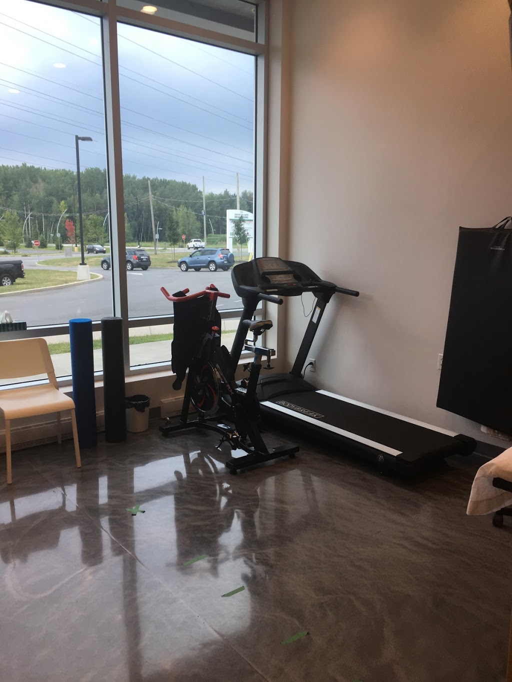 Kinatex Sports Physio Châteauguay | 230 Boulevard Brisebois Local 106, Châteauguay, QC J6K 0J6, Canada | Phone: (450) 691-8008