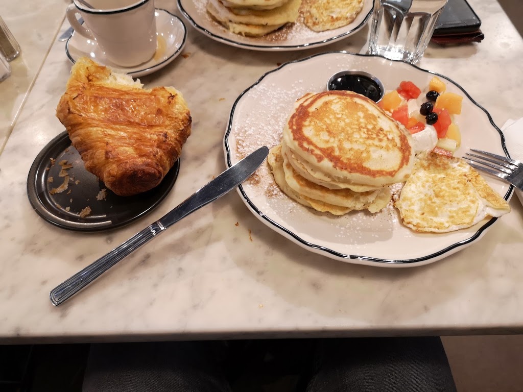 Cafe Neon | 241 Wallace Ave, Toronto, ON M6H 1V5, Canada | Phone: (647) 352-8366