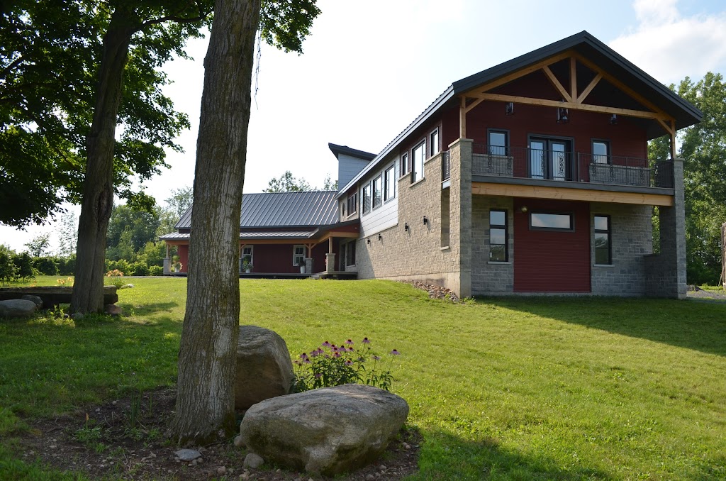 Vignoble 1292 | 1292 Rue Principale, Saint-Blaise-sur-Richelieu, QC J0J 1W0, Canada | Phone: (514) 447-7485