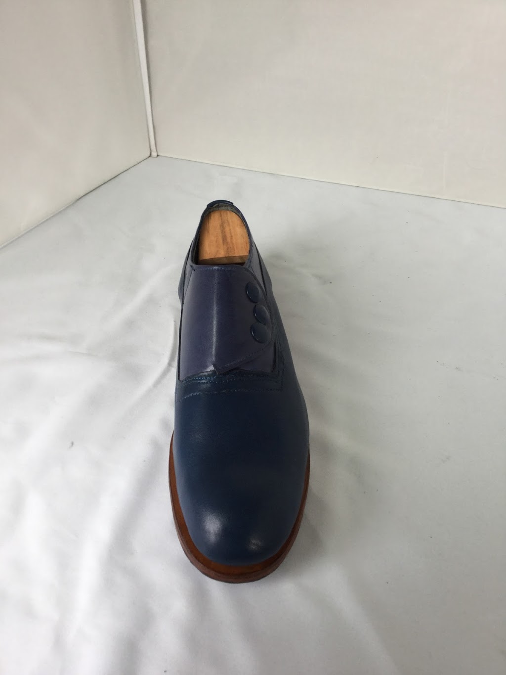Aux pieds du Roy | 872 Rue Main, Ayers Cliff, QC J0B 1C0, Canada | Phone: (819) 867-0130