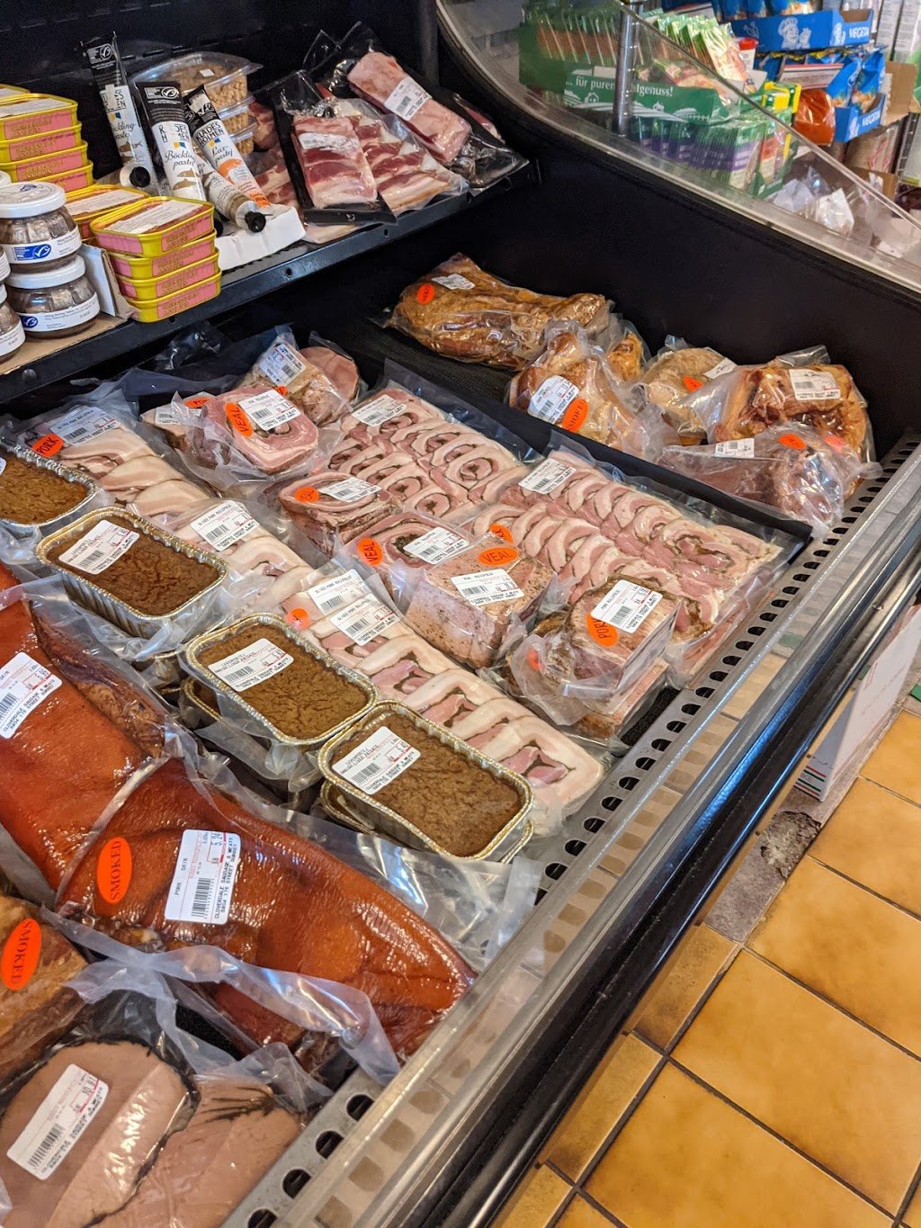 Hansel Deli Cloverdale Sausage & Meats | 5804 176 St, Surrey, BC V3S 4E2, Canada | Phone: (604) 372-4101