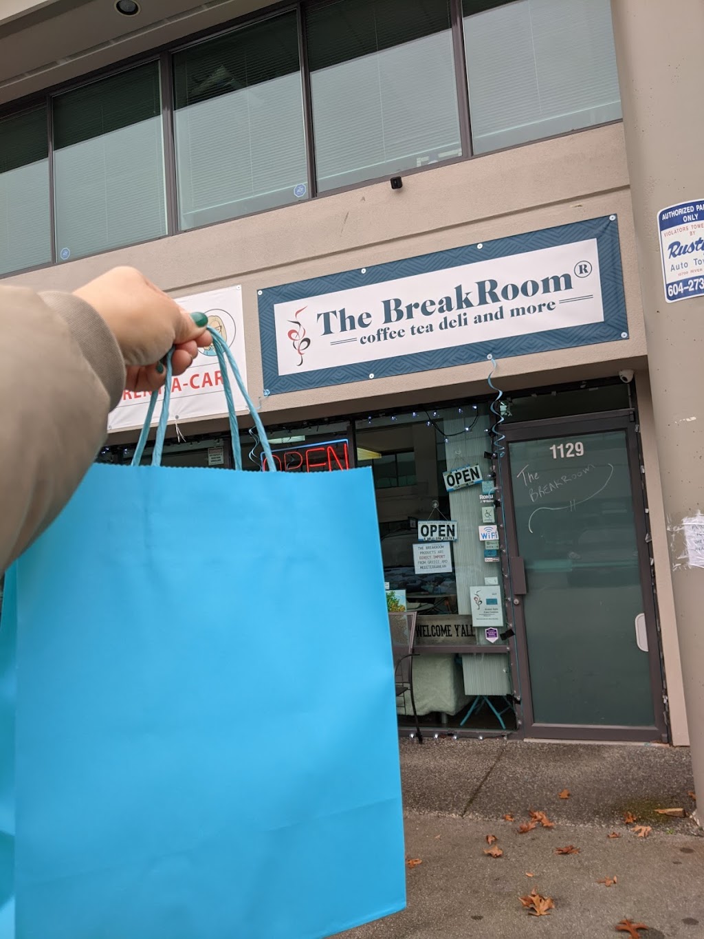 The Brake Room Cafe | 11871 Horseshoe Way #1129, Richmond, BC V7A 5H5, Canada | Phone: (604) 272-2771