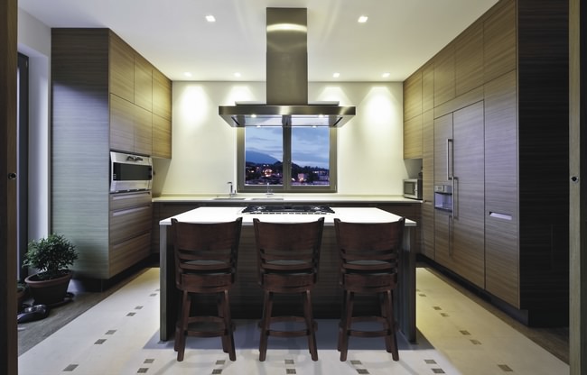 Hummingbird Furniture | 2504 Skaha Lake Rd #105, Penticton, BC V2A 6G1, Canada | Phone: (250) 276-7135
