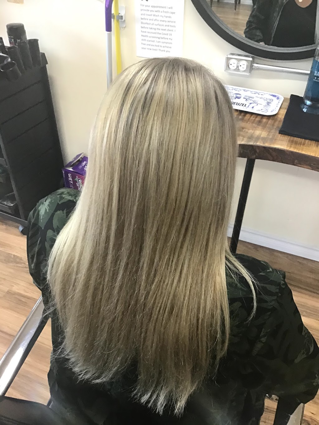 Crown Barber Beauty Midland On | 741 Yonge St, Midland, ON L4R 2E1, Canada | Phone: (705) 245-5000