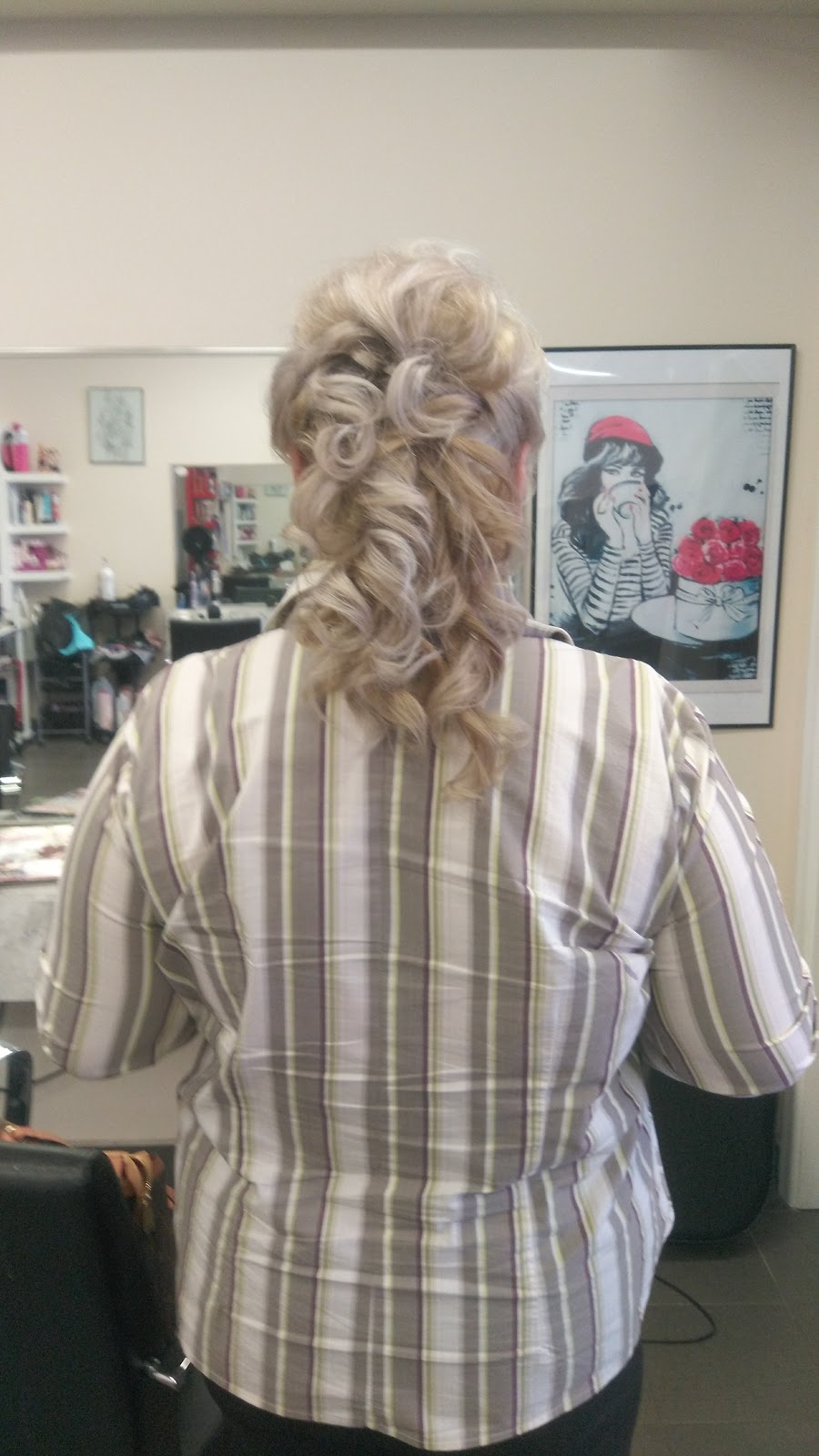 Elegante Hair Stylist 672 Sheppard Ave W North York On M3h 2s5