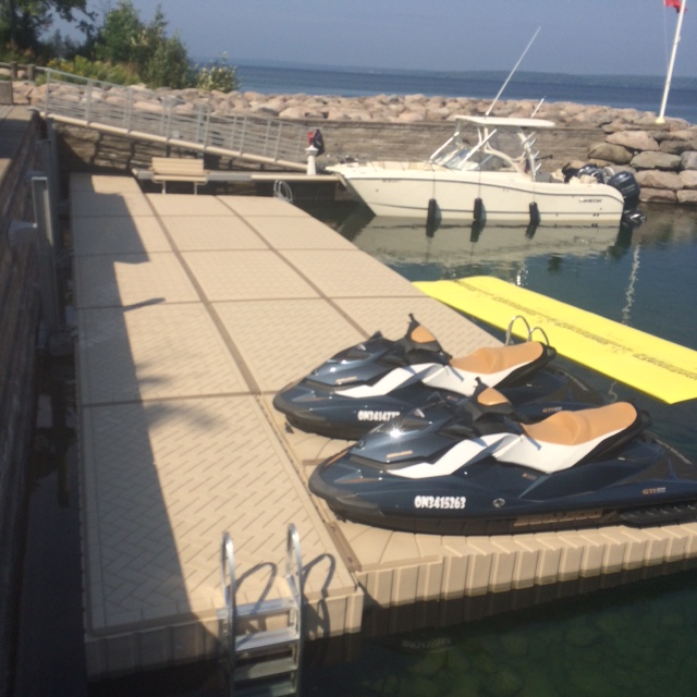 Fosters Dock Services | 13 Victory Crescent, Penetanguishene, ON L9M 1B6, Canada | Phone: (705) 309-9515