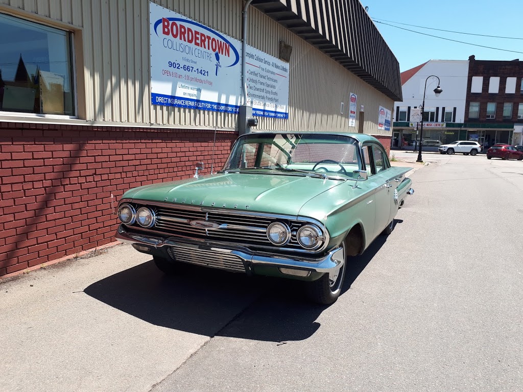 Bordertown Body Shop | 5 Eddy St, Amherst, NS B4H 1Y1, Canada | Phone: (902) 667-1421
