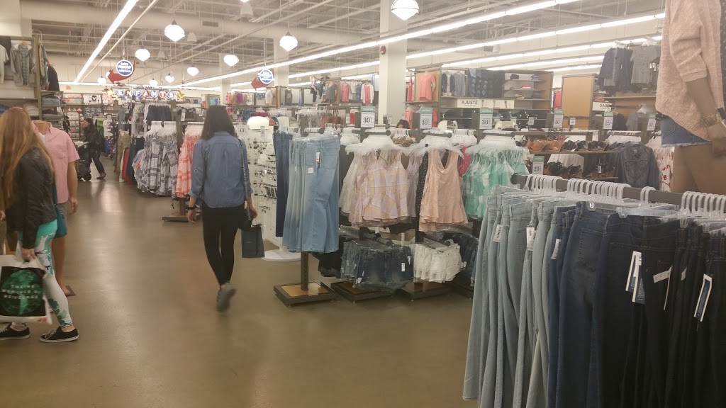 Old Navy | 6801 Route Transcanadienne, Pointe-Claire, QC H9R 5J2, Canada | Phone: (514) 630-7771